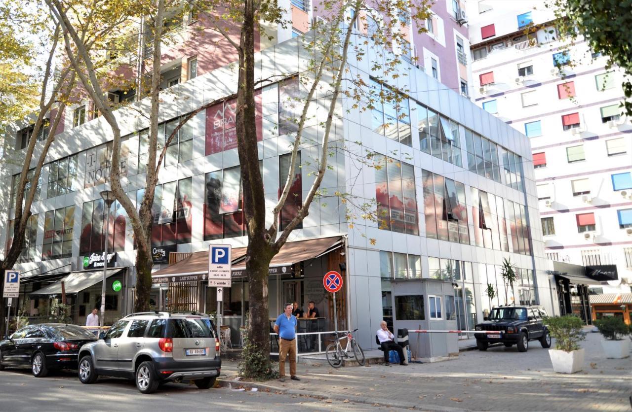 Haris Apartment Tirana No.2 Экстерьер фото