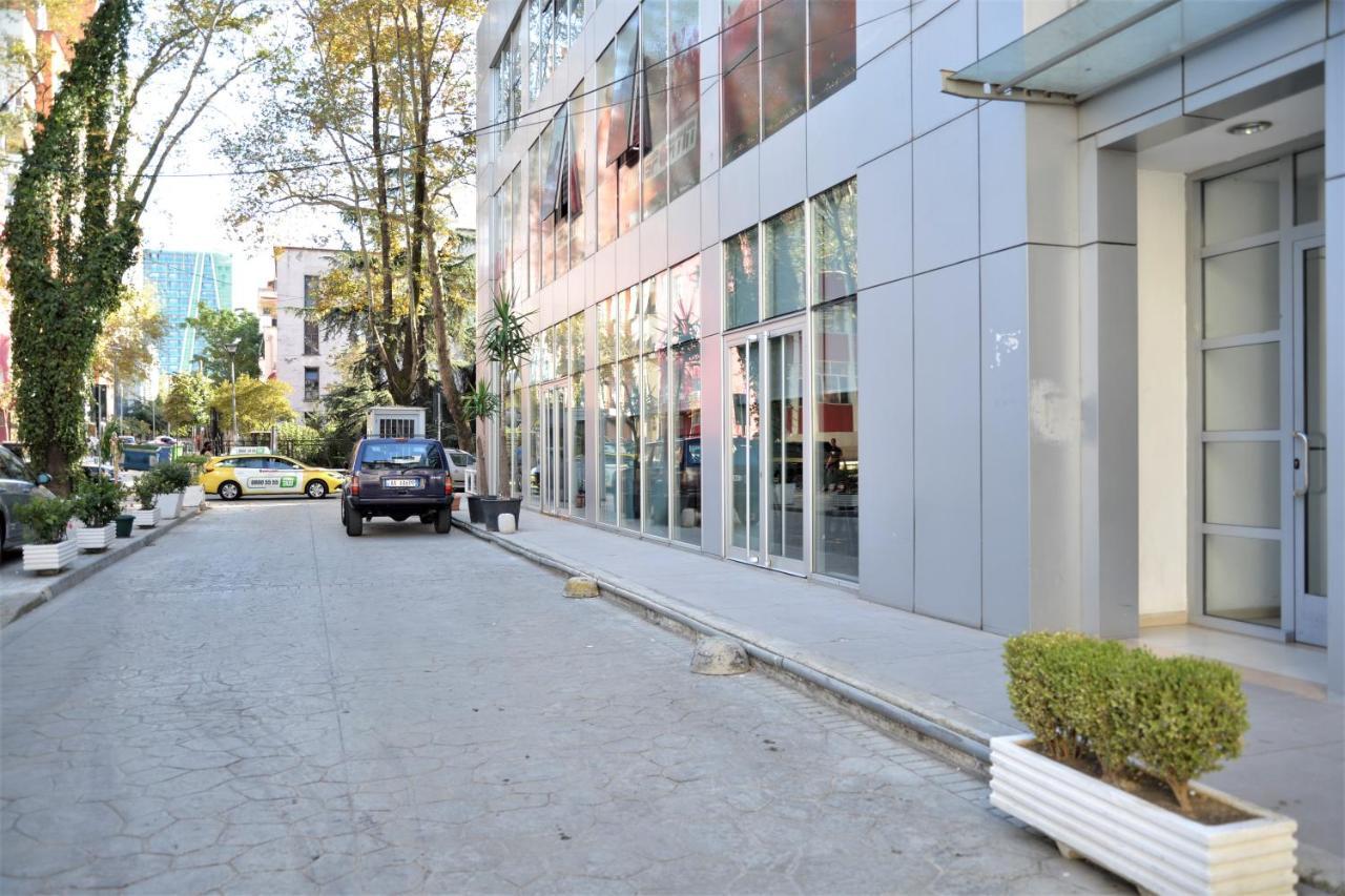 Haris Apartment Tirana No.2 Экстерьер фото